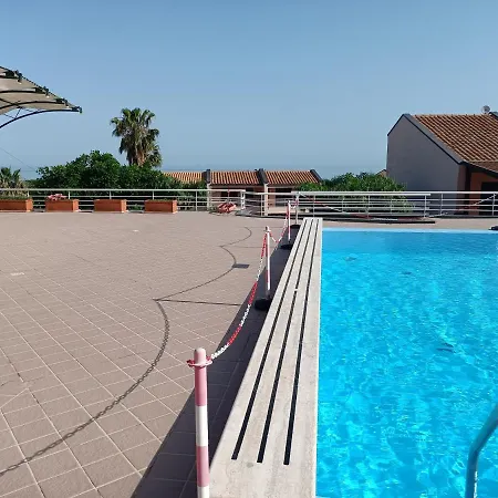 Magabu' - Swimming Pool And Free Parking *