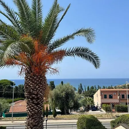 Magabu' - Swimming Pool And Free Parking Cefalù