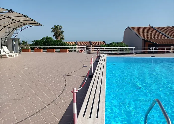 Magabu' - Swimming Pool And Free Parking *