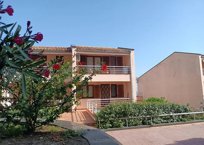 Magabu' - Swimming Pool And Free Parking Апартаменты